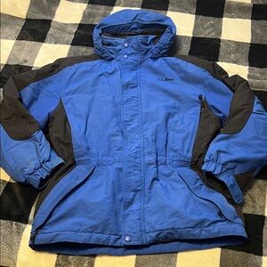 L.L. Bean Blue and Black GORE-TEX Thinsulate Liteloft Jacket size LARGE 14-16